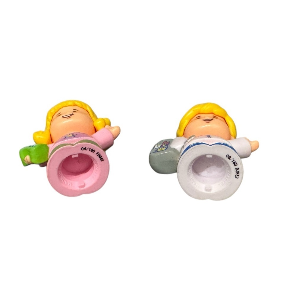 Fisher Price Little People Farmer Emma W/ Sponge & School Bus Eddie - Picture 7 of 7